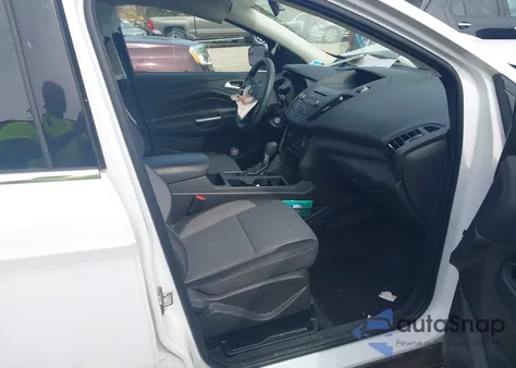 2017 Ford Escape Se из США, поврежденный, VIN 1FMCU9GD4HUE73348